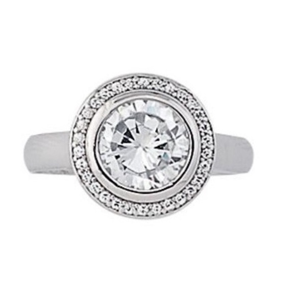 lia sophia Showdown ring size 7 perfect replacement for engagement ring - Picture 1 of 5